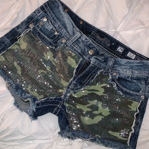 Miss me Camo jean shorts